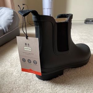 Hunter Mens Insulated Chelsea Black Boots